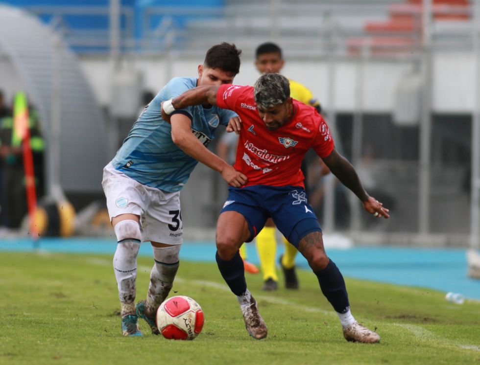 Wilstermann y Bolívar juegan un clásico para curar las heridas 