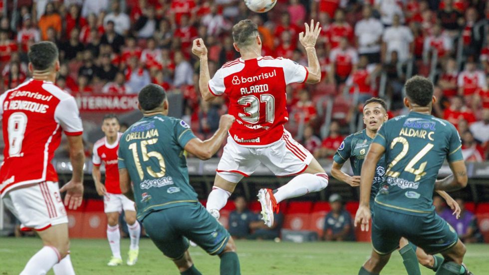 Un jugador de Tomayapo en el once ideal semanal de la Copa Sudamericana