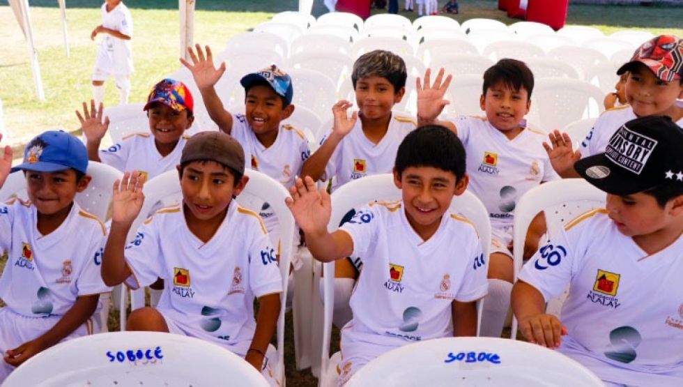 Fundación Alalay-Real Madrid  inauguran Escuela Sociodeportiva  
