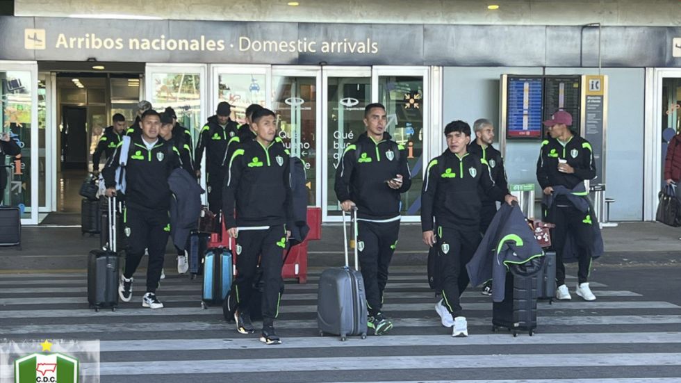 Tomayapo ya está en Córdoba: Esto publicó el club al llegar a la ciudad de su próximo encuentro