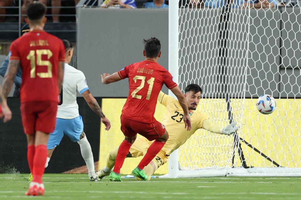 Bolivia vuelve a ser humillada  con una goleada ante Uruguay 