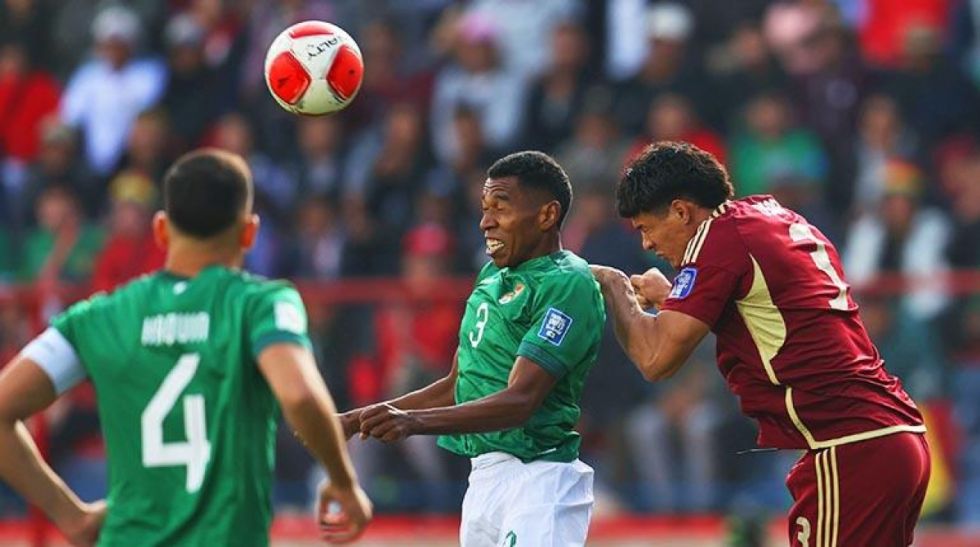 Revive el partidazo de Diego Medina ante Venezuela, el lateral fue determinante en la goleada 