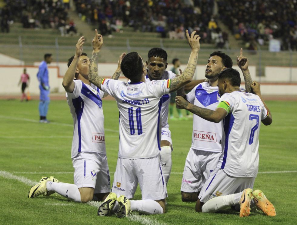 Gualberto Villarroel golea con  categoría a Real Tomayapo 