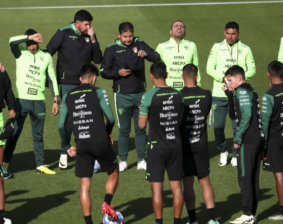 Villegas llama a Miranda, el  goleador del fútbol boliviano 