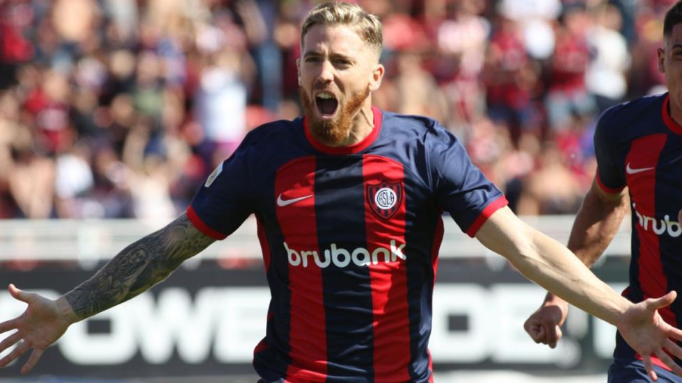 Dos goles y ovación en la tarde soñada de Muniain en San Lorenzo