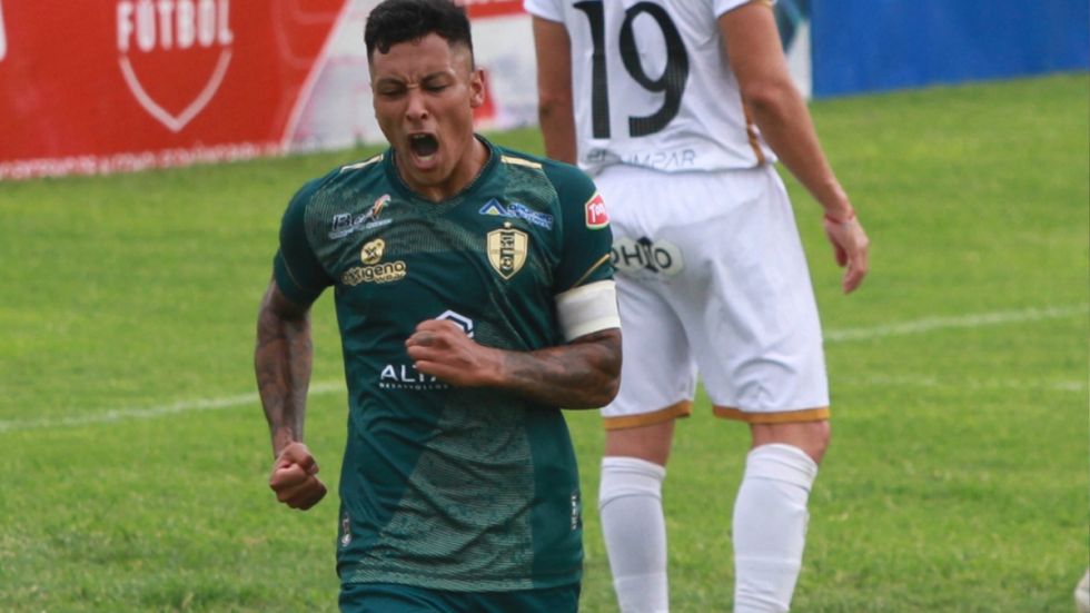 Goleada de Tomayapo con triplete de Graneros