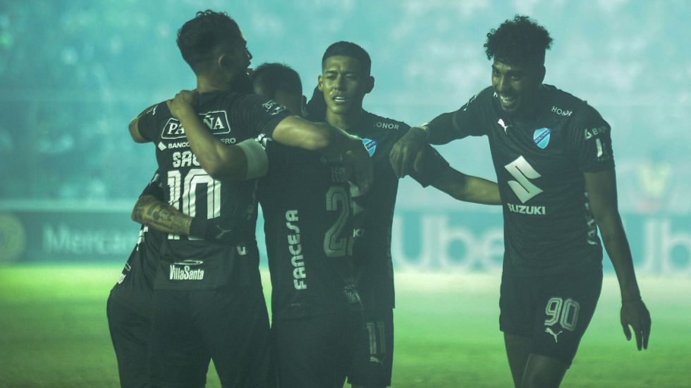Bolívar campeón del Clausura boliviano 