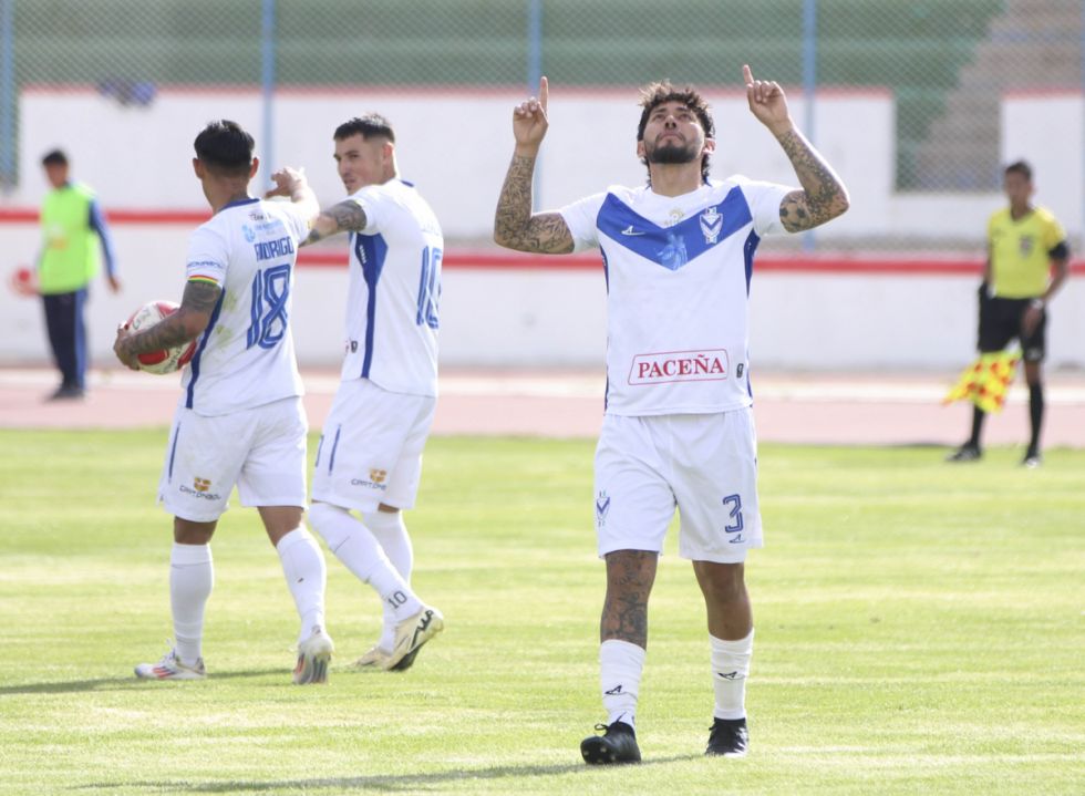 Gualberto Villarroel se despide  de su afición con una goleada 