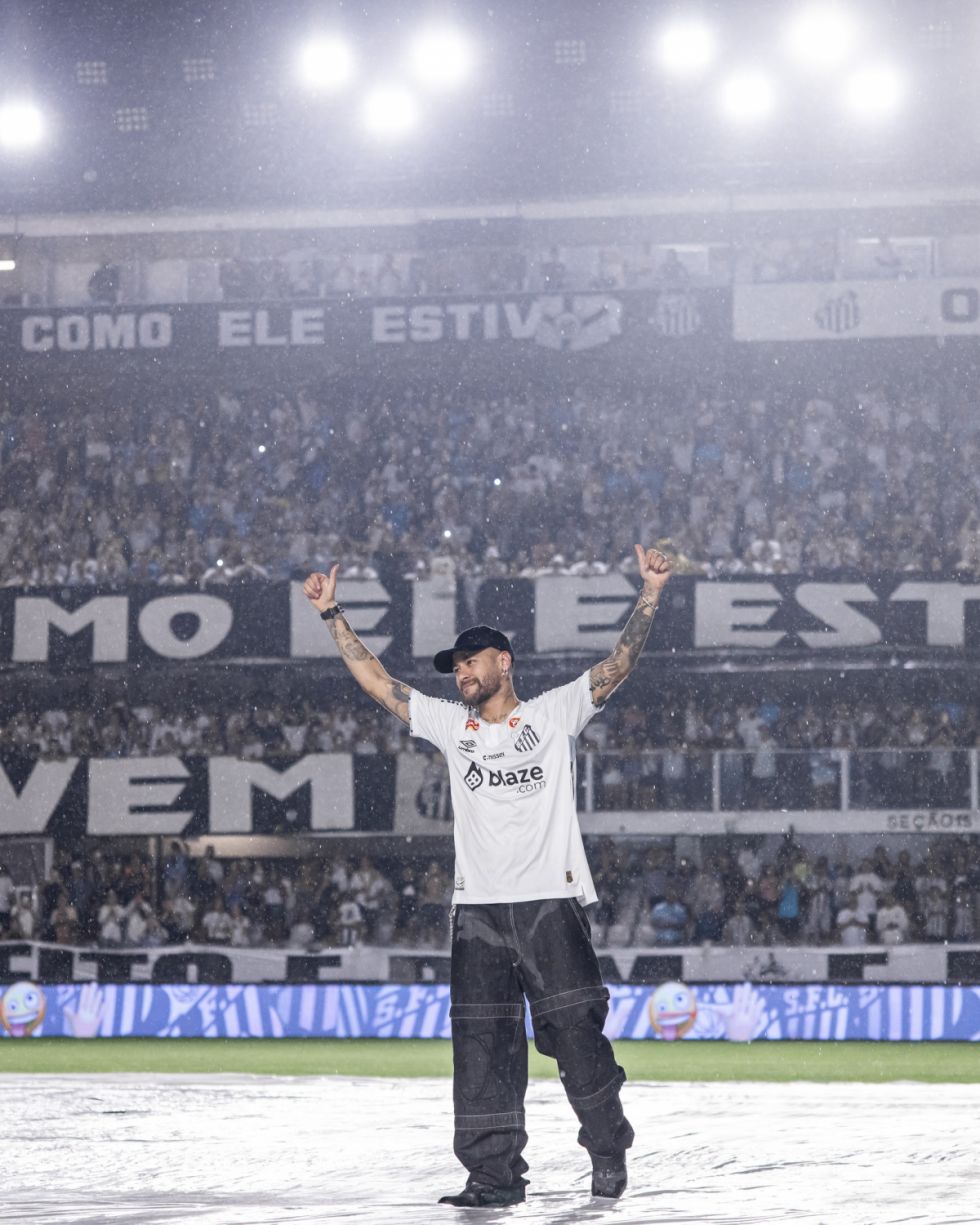 Neymar al Santos: el delantero regresa a Brasil con una fortuna capaz de comprar Flamengo
