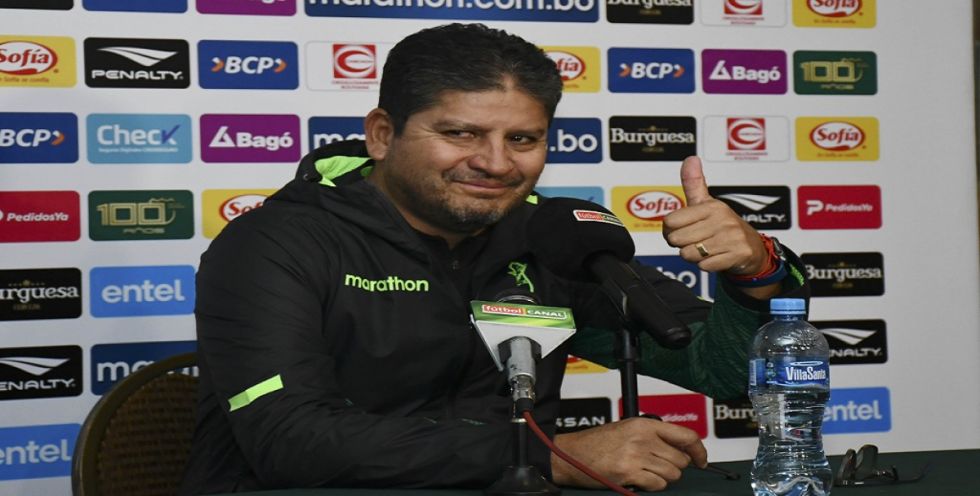 Óscar Villegas: “Soñamos y deseamos ir al Mundial, pero hay que descomprimir eso”