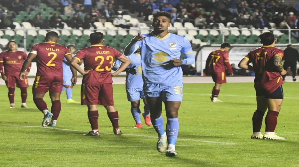 Bolívar comienza la temporada  con contundencia