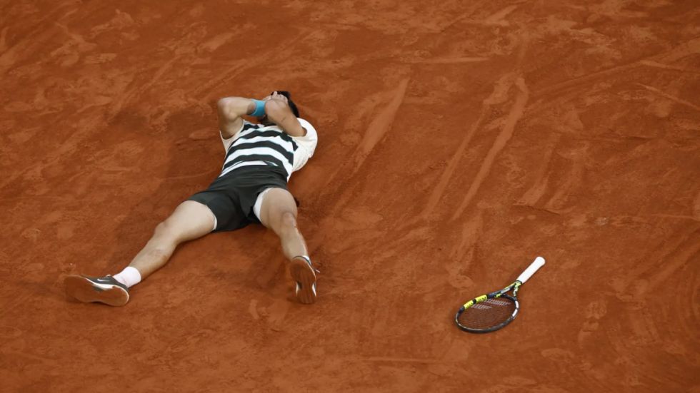 Espectacular remontada y título para Alcaraz en Roland Garros