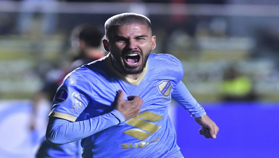 Bolívar golea a Palestino y mira con optimismo la clasificación a los octavos 