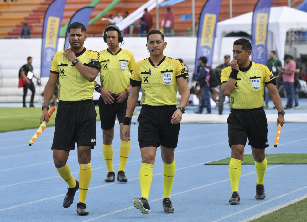 Árbitros ratifican su postura de no dirigir los partidos de Fancesa 