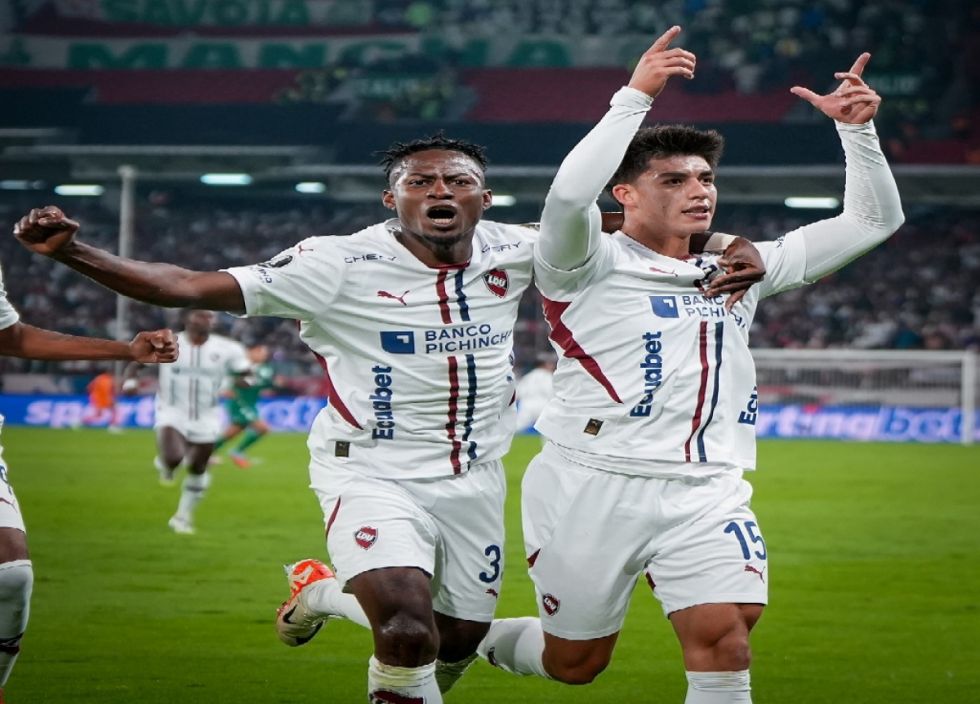 “Una ganga el valor de la cláusula”: En España aseguran que Villamil tiene las horas contadas en Liga de Quito