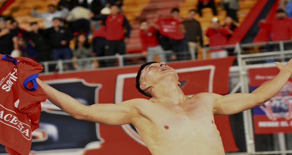 Wilstermann se mantiene con chance tras victoria agónica