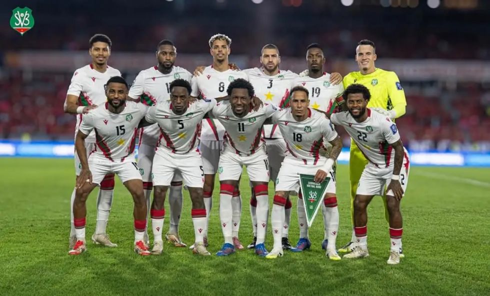 Surinam, posible rival de Bolivia:  figuras europeas y un DT con sello Ajax