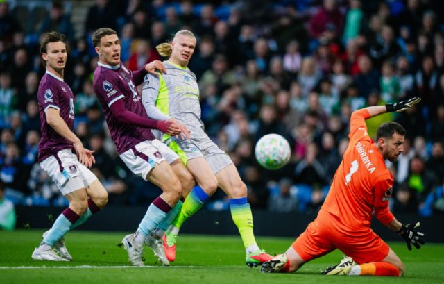 Manchester City ganó su partido y desplazó al Arsenal como líder de la Premier