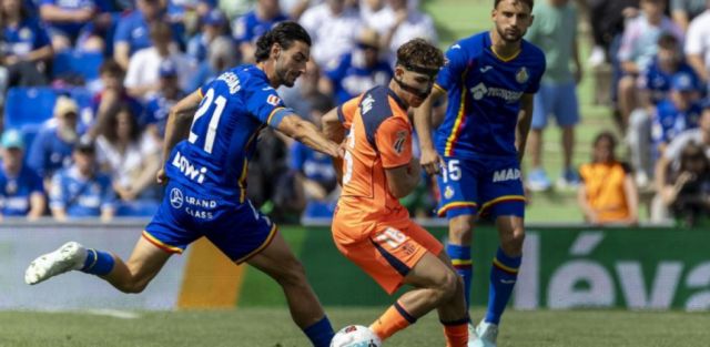 El Barcelona derrota al Getafe  y acaricia la Liga española 