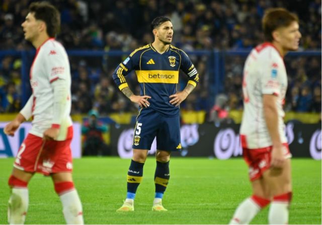 Boca perdió con Huracán de local y quedó eliminado 