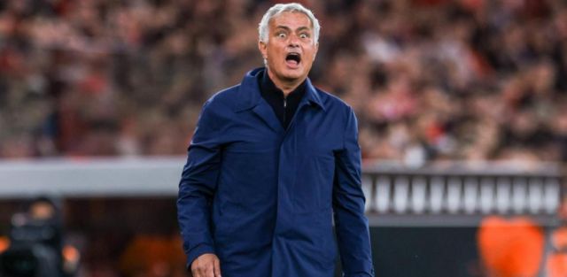 Mourinho pincha y está a un paso de dejarle sin Champions al Benfica 