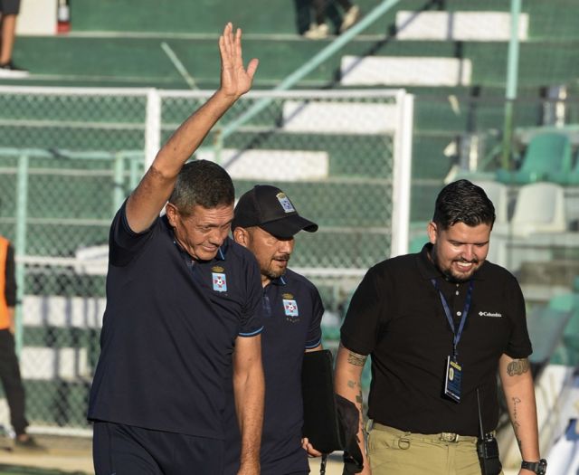 Mauricio Soria asumirá el mando de Always Ready