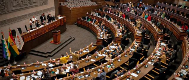 Diputados están convocados a sesionar este sábado para tratar el proyecto de ley de Estados de excepción