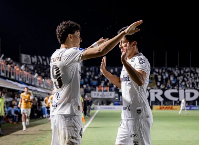 Miguel Terceros renueva con Santos  y asegura su futuro hasta 2029