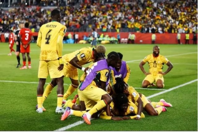 Ghana vence a Panamá y toma impulso en el Grupo L 