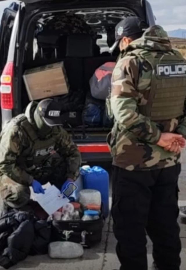 Aprehenden a pasajero con seis kilos de droga