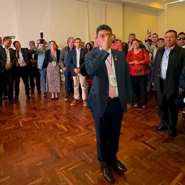 Alcalde de Tarija Johnny Torres es elegido como el nuevo presidente de la FAM Bolivia