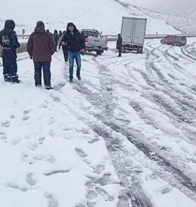 Persiste el congelamiento en la ruta al norte