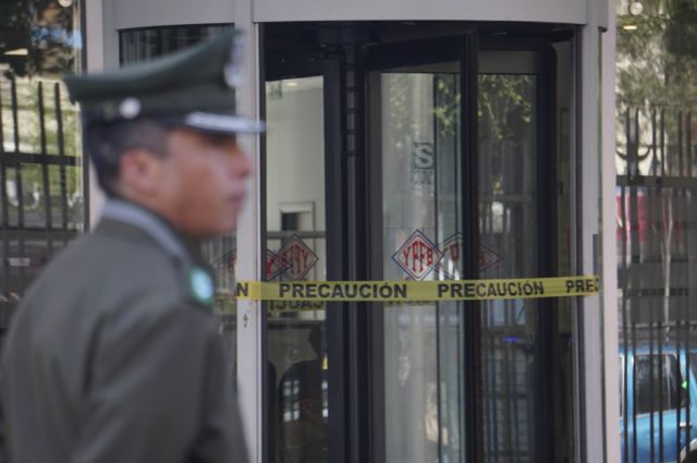 Gobierno prevé dejar a privados la importación y venta de carburantes