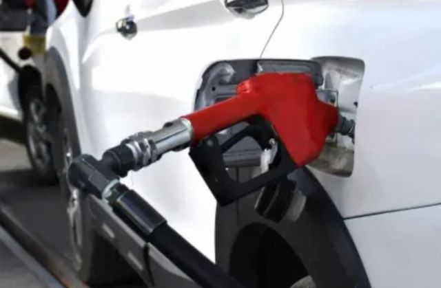 Acuerdo: El Gobierno se compromete ante el FMI a eliminar la subvención de combustibles en 2027