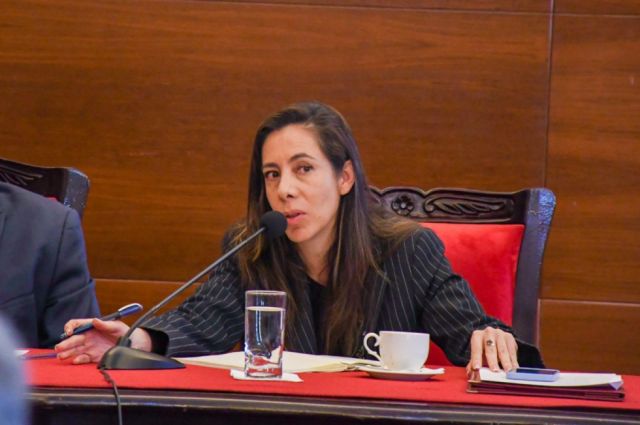 Gobernaciones abren 4 frentes contra el “ahogo financiero”