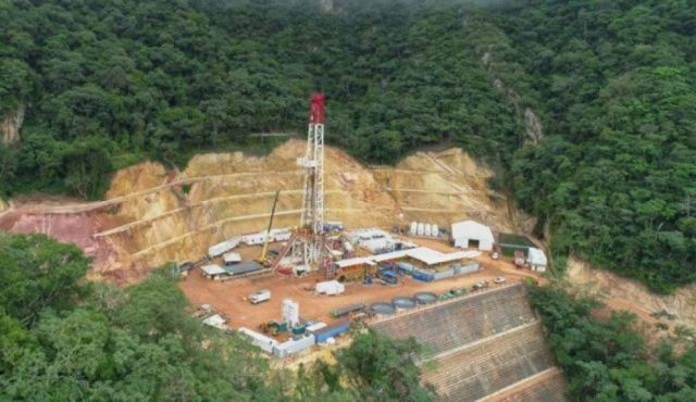 Bermejo sigue esperando respuestas por su gas