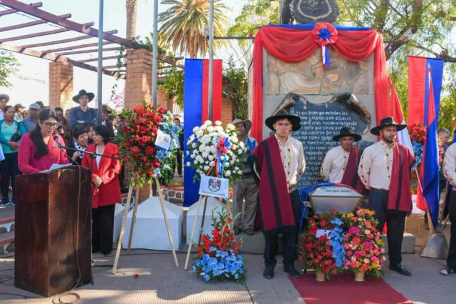 Tarija recuerda a Eustaquio Méndez en su natalicio