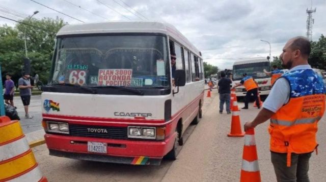 Diésel tensiona al transporte y golpea al bolsillo