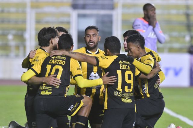 The Strongest aseguró su presencia en los cuartos de final de la Copa