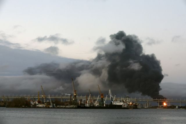 Ucrania daña terminal de petróleo de San Petersburgo