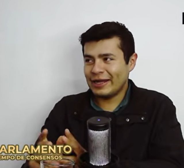 Gutiérrez: Los asambleístas suplentes deben desaparecer