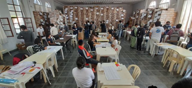 Visita al Centro Departamental de Logística 