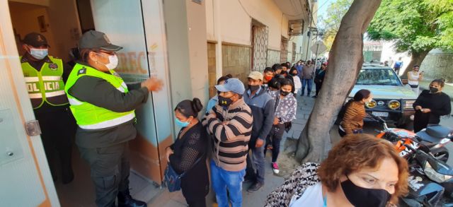 Votar con barbijo, una  experiencia inédita 