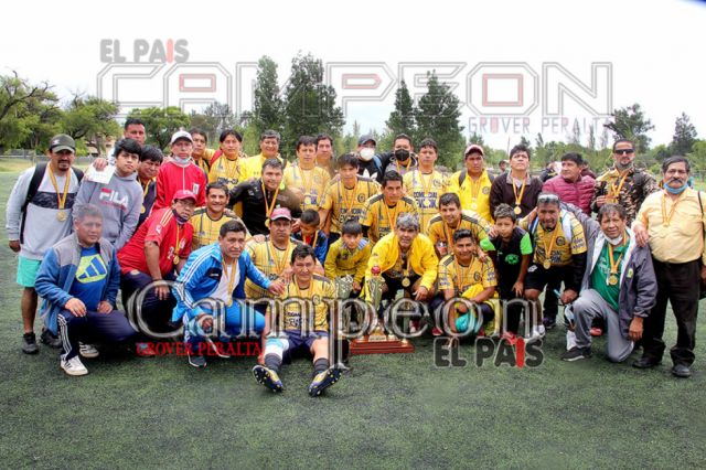 Postales de la finalización del torneo de la Liga Gremial  