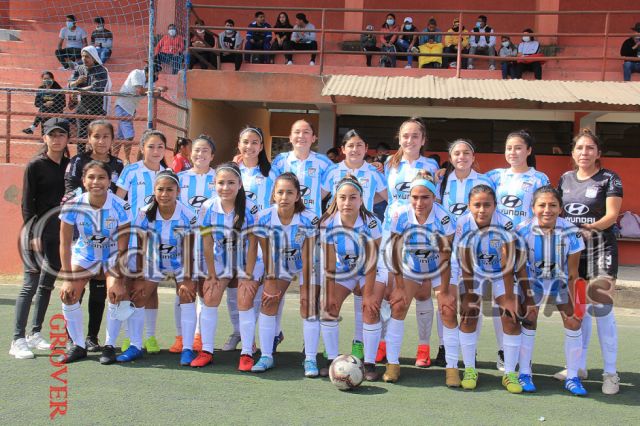 Postales del inicio del fútbol femenino tarijeño 