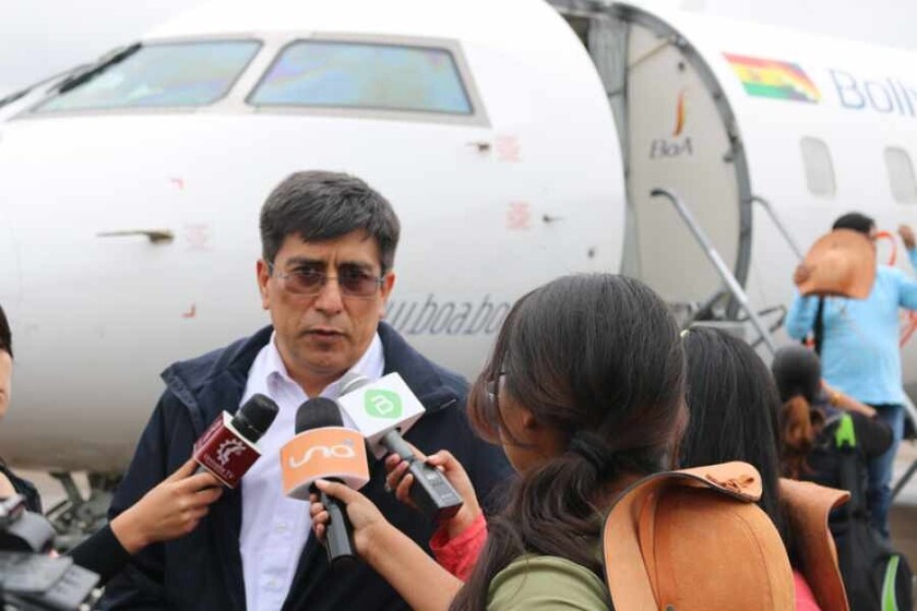 Ronald Casso, gerente general fundador de Boliviana de Aviación, cuando se inauguró la ruta Tarija - Yacuiba - Tarija, en abril de 2017