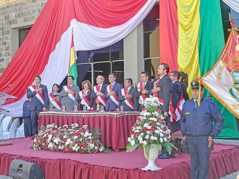 SESION DE HONOR DEL CONCEJO MUNICIPAL DE TARIJA