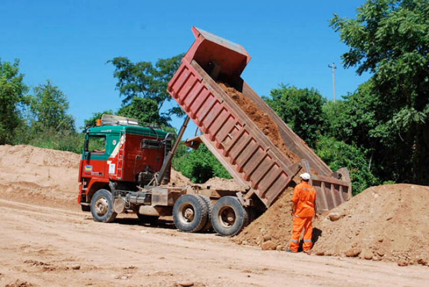 VOLQUETEROS DE TARIJA EN EMERGENCIA