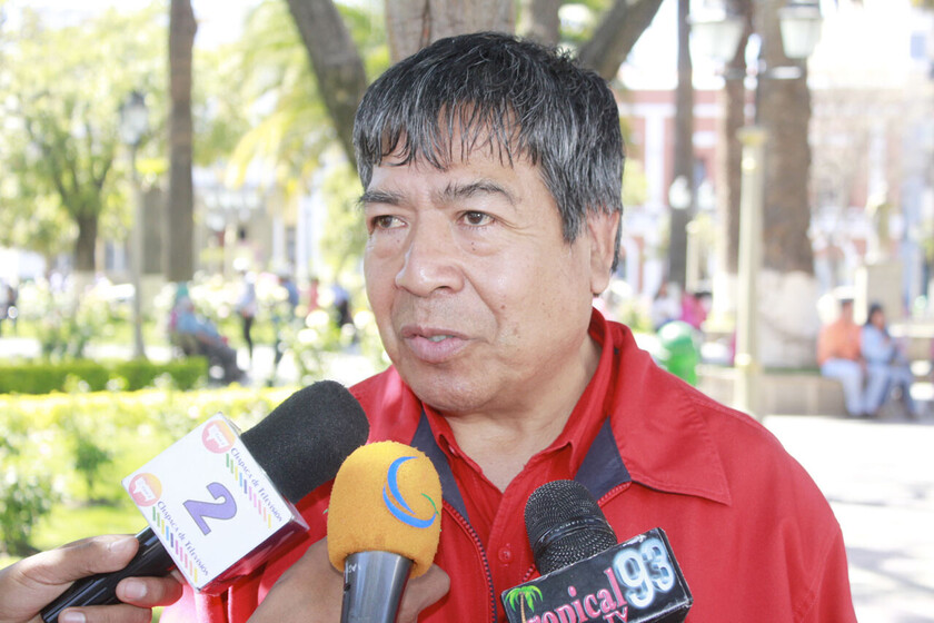 RICARDO COLPARI VICE RECTOR DE LA UNIVERSIDAD JUAN MISAEL SARACHO DE TARIJA