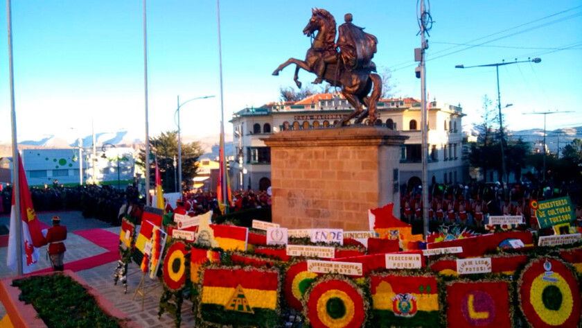 FOTO-8-ofrendas-de-las-intituciones-y-organizaciones